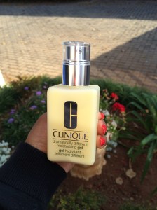 Clinique dramatically different moisturiser for combination to oily skin