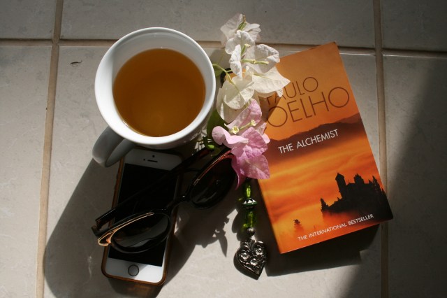 Miss Easy Elegance: Green tea and a good book